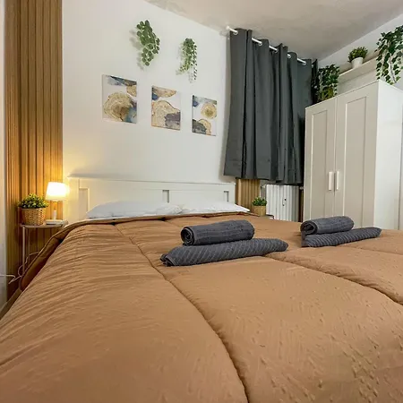 Home In Town - Home In City Life Near San Siro Stadium-2